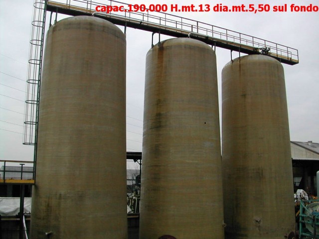 SERBATOI IN VETRORESINA DA LT. 190.000